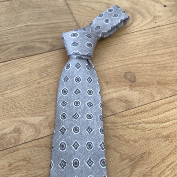 Hugo Boss Beige Tie - Picture 2 of 3